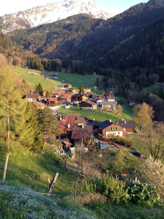 Heidi'S Guesthouse Frenieres Екстер'єр фото